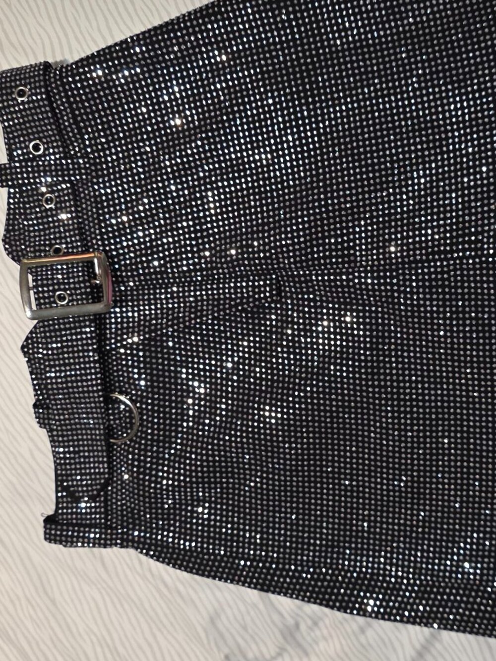 Skirt rhinestones